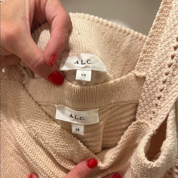 ALC Elegant Cream Knit Skirt/Top - Picture 2 of 5